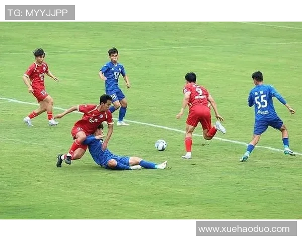 杭州足球队的速度之谜揭秘:从训练到比赛的全景探索 杭州足球队的速度之谜揭秘:从训练到比赛的全景探索