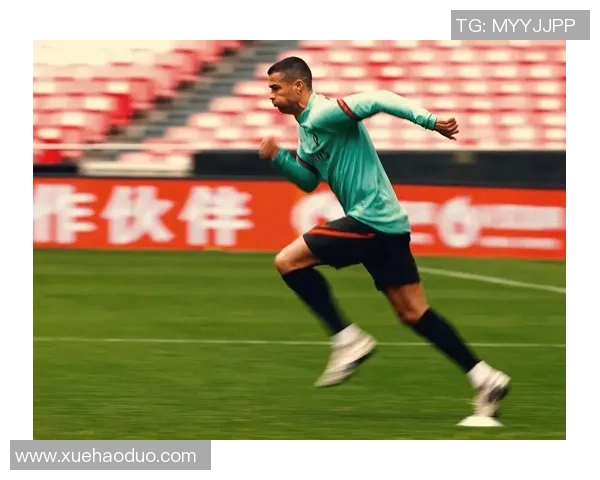 足球明星C罗训练秘籍揭秘努力与坚持成就传奇之路